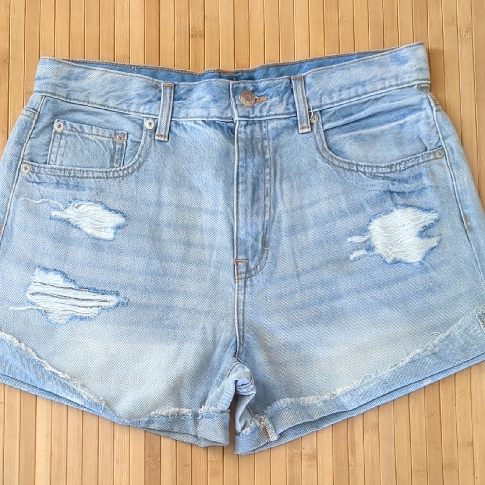 Aeropostale Light Blue Ripped Jean Mom Shorts, Size 12, NWOT